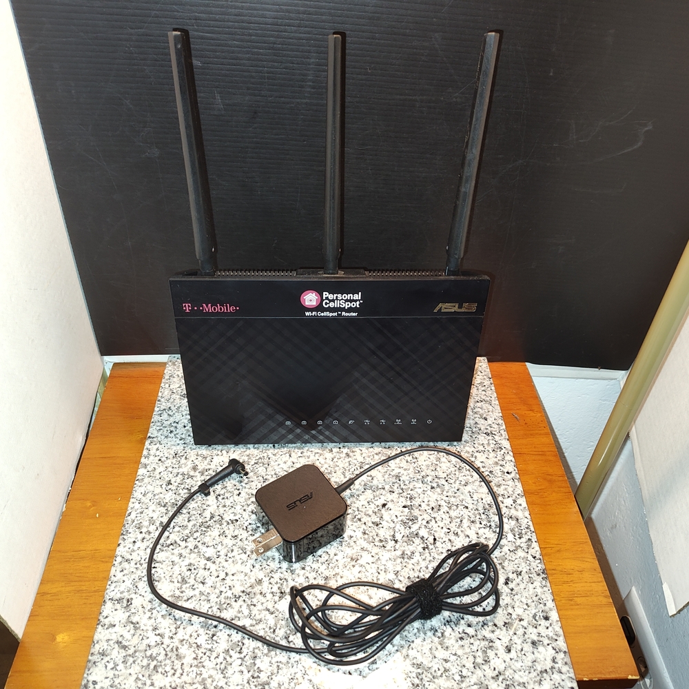 ASUS Black Wireless Router - Picture 8 of 8